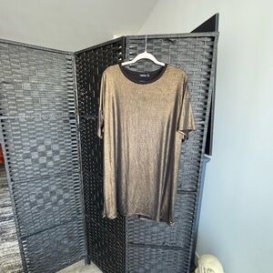 Boohoo Men's Shimmering Gold Tshirt Dress
